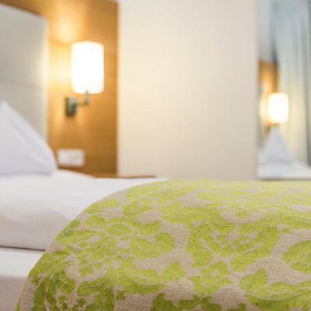 Vinschgerhof Hotel Silandro Eksteriør billede