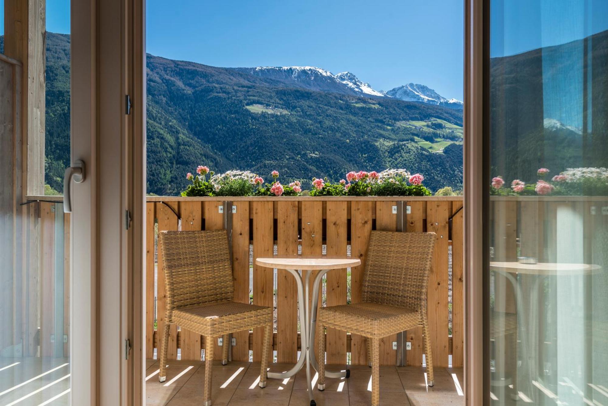Vinschgerhof Hotel Silandro Eksteriør billede