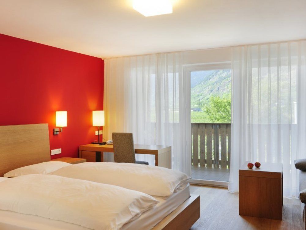 Vinschgerhof Hotel Silandro Eksteriør billede