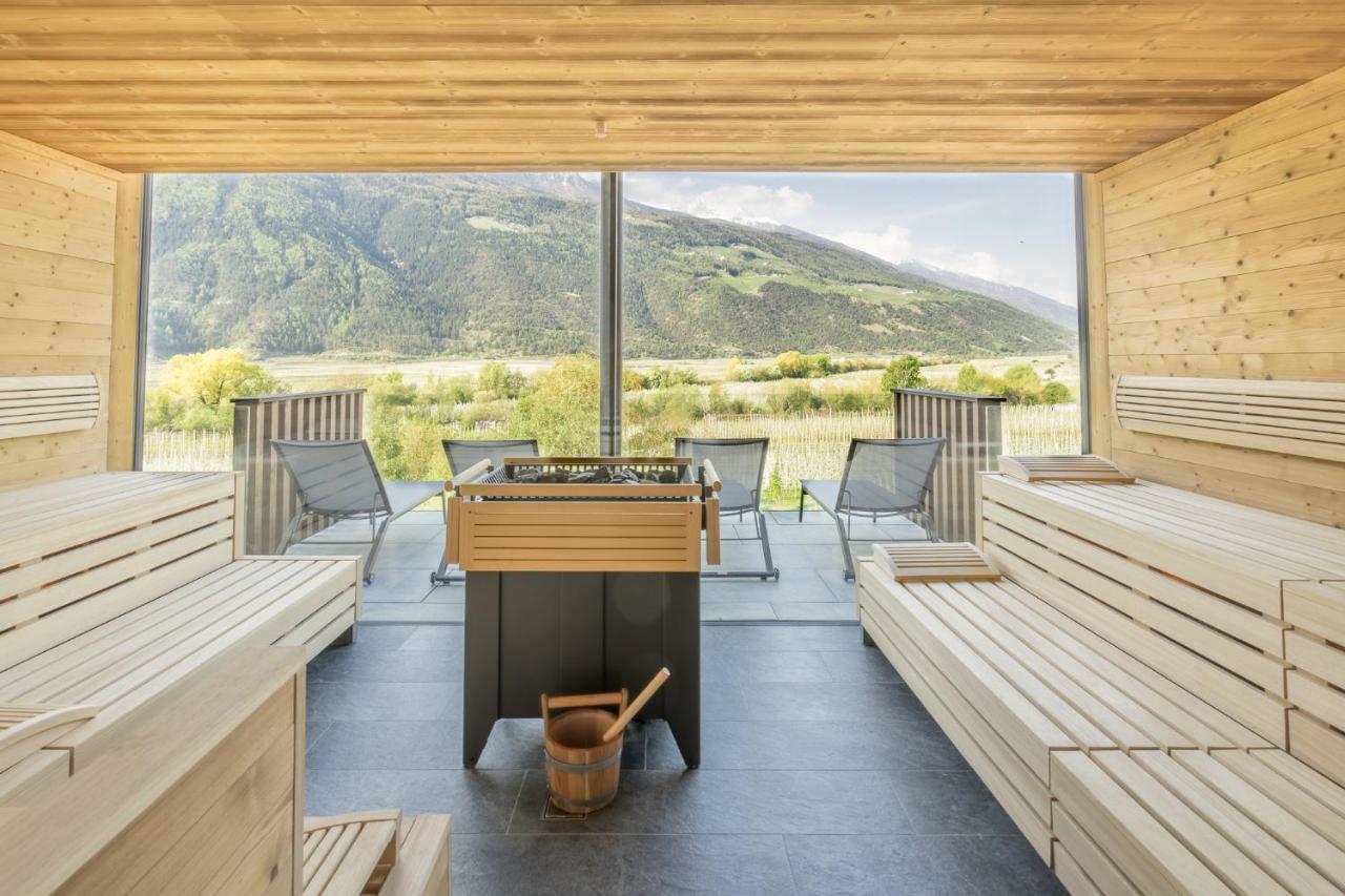 Vinschgerhof Hotel Silandro Eksteriør billede